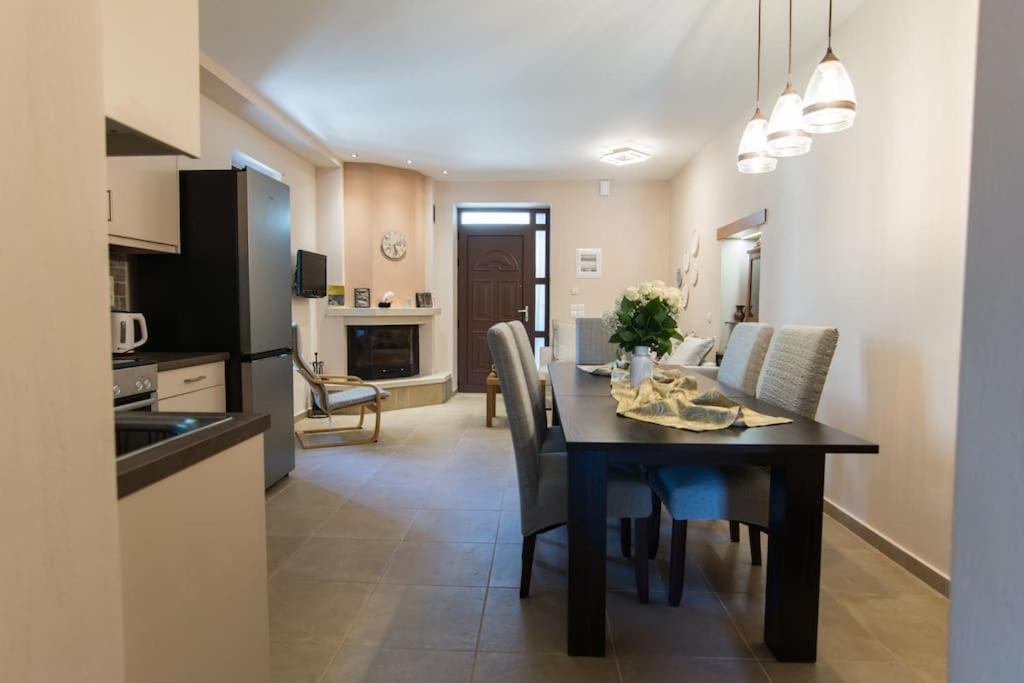 Papa-Antonis Stone House Villa Zaros Luaran gambar