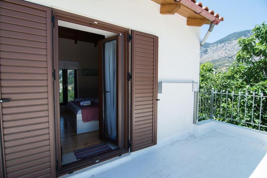 Papa-Antonis Stone House Villa Zaros Luaran gambar